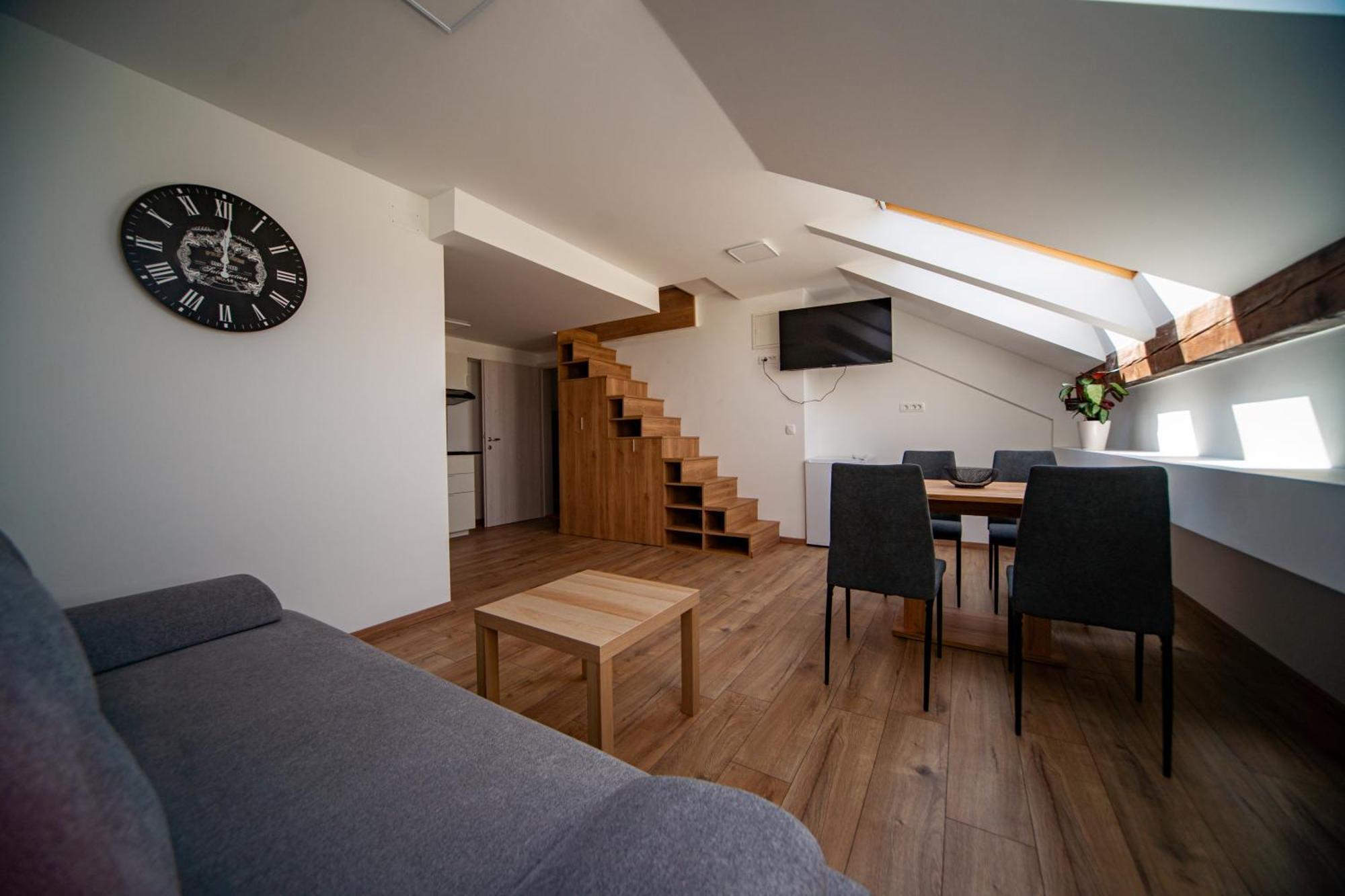 Sport Apartments Radovljica Ngoại thất bức ảnh